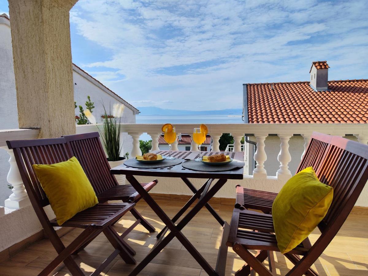 Apartments Orhidelia נייביצה מראה חיצוני תמונה