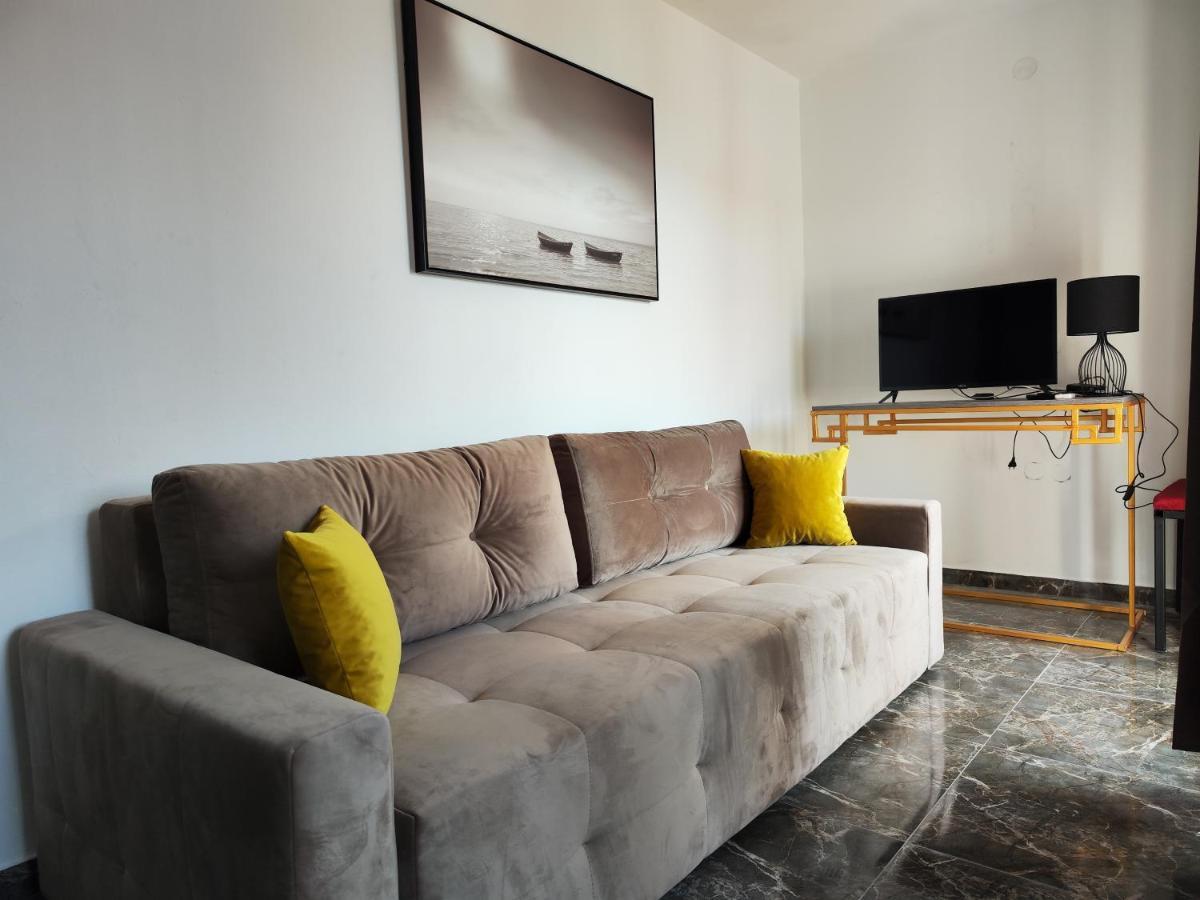 Apartments Orhidelia נייביצה מראה חיצוני תמונה
