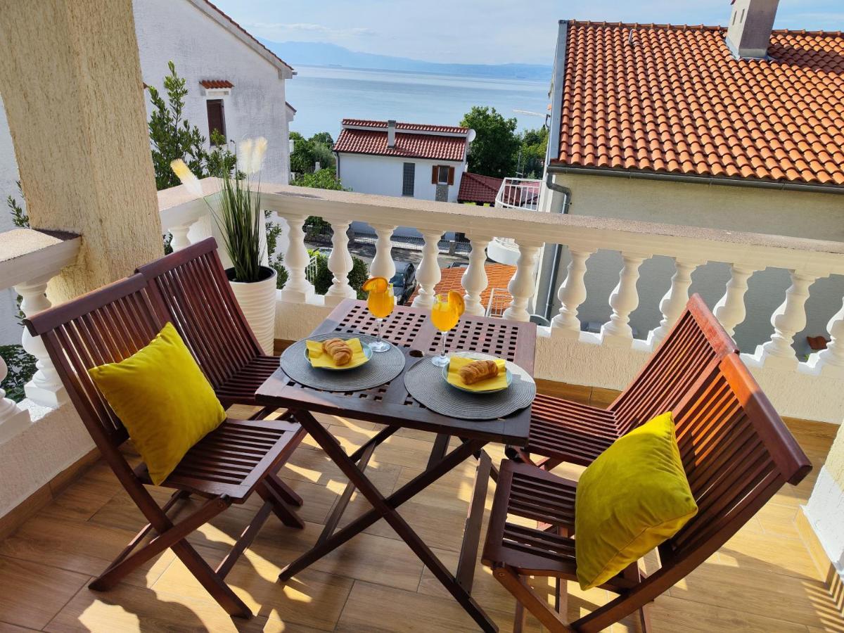 Apartments Orhidelia נייביצה מראה חיצוני תמונה