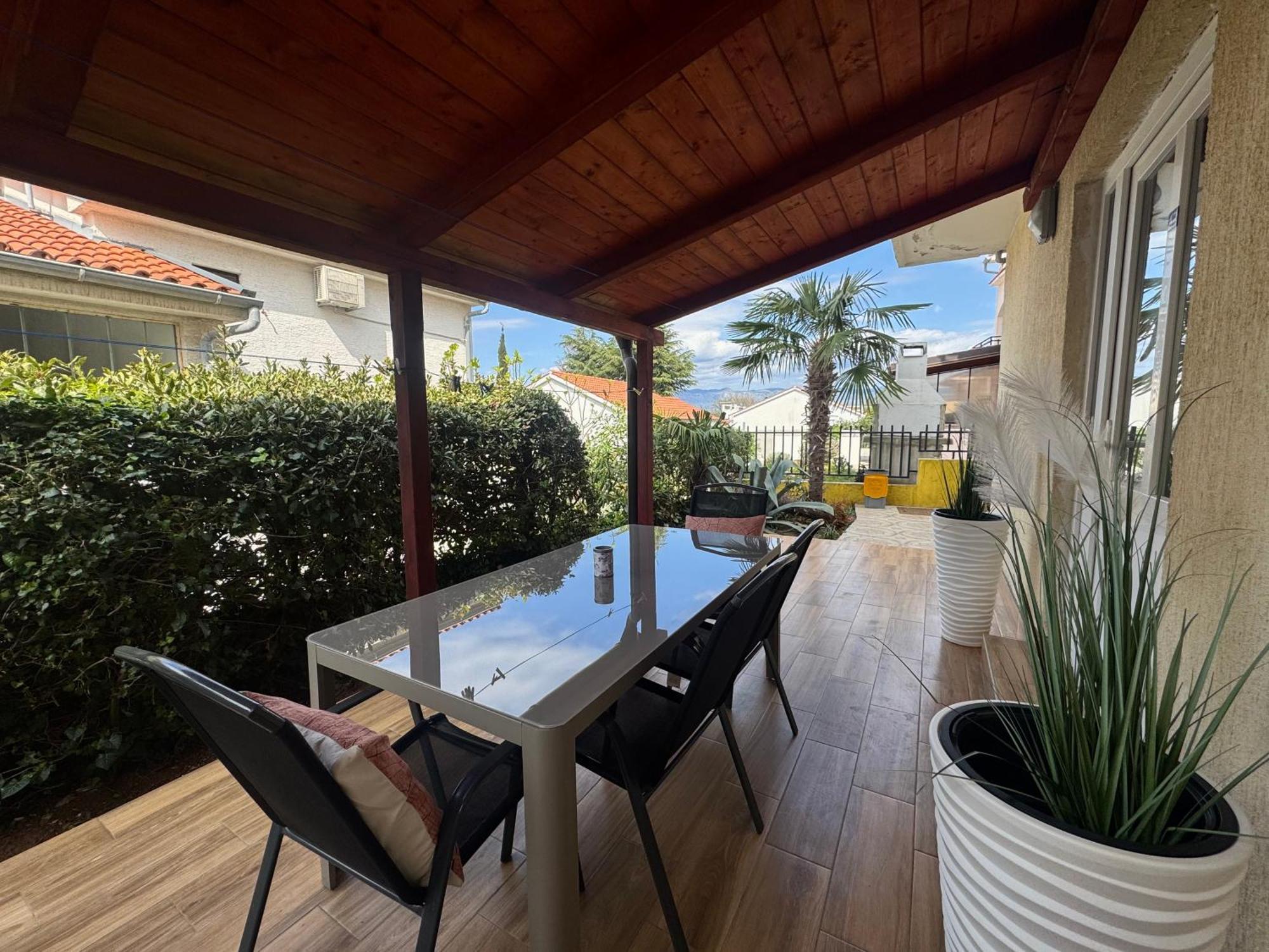 Apartments Orhidelia נייביצה מראה חיצוני תמונה