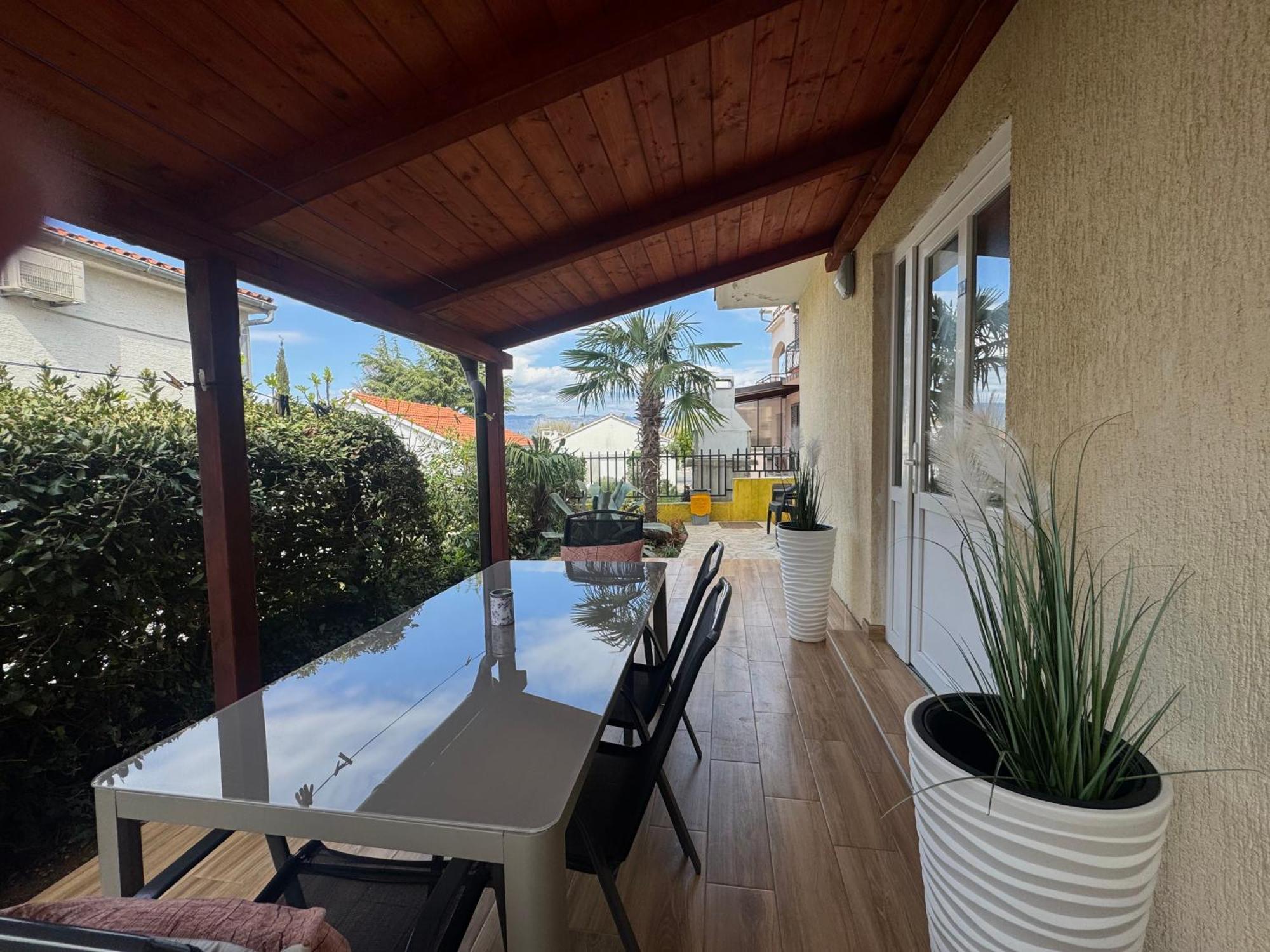 Apartments Orhidelia נייביצה מראה חיצוני תמונה